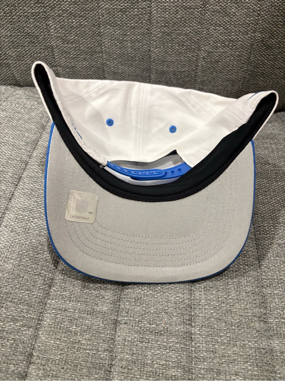 47 Brand Detroit Lions White and Blue Snapback Hat - Picture 2 of 2